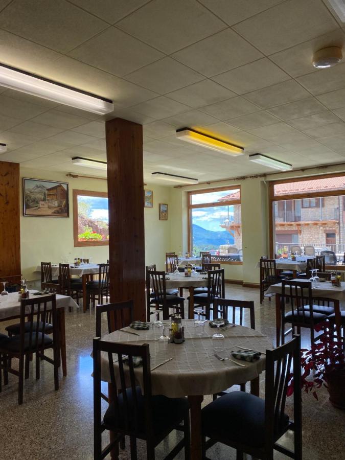 Hostal Alt Llobregat Кастеллар-де-Н'уг Экстерьер фото