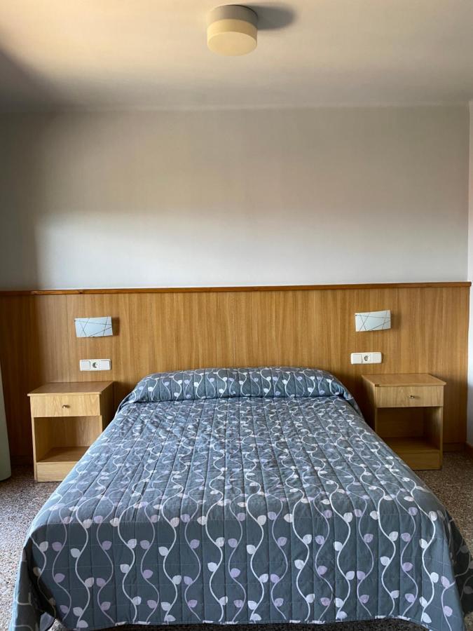 Hostal Alt Llobregat Кастеллар-де-Н'уг Экстерьер фото
