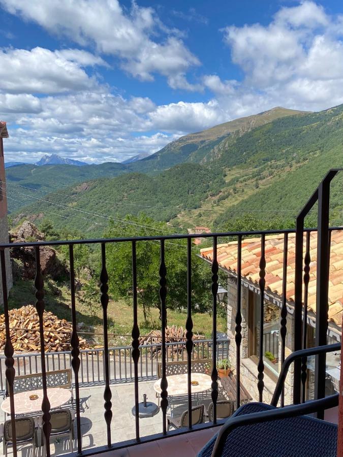 Hostal Alt Llobregat Кастеллар-де-Н'уг Экстерьер фото
